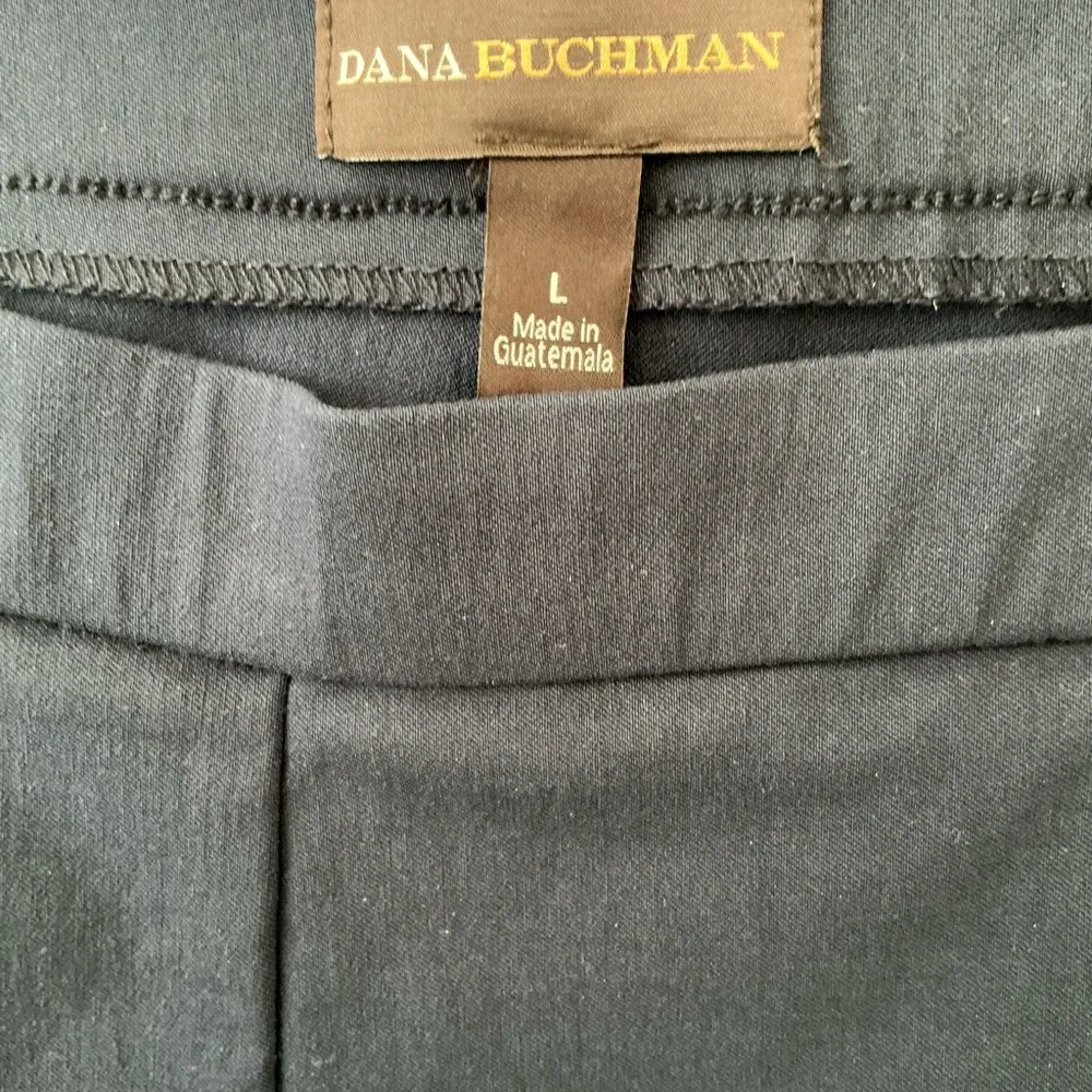Dana Buchman pull on pant EUC - Picture 3 of 5